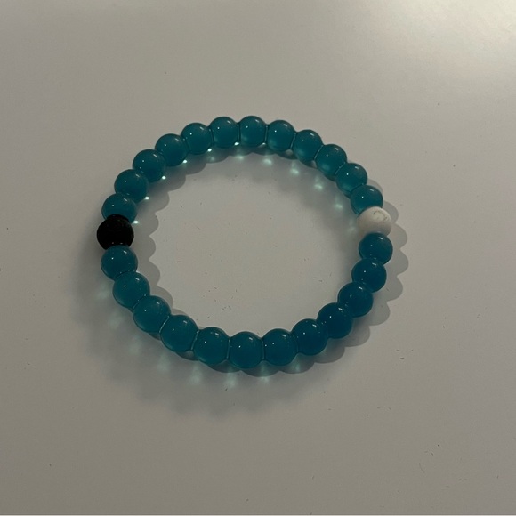 Lokai Water Bracelet - Picture 3 of 3
